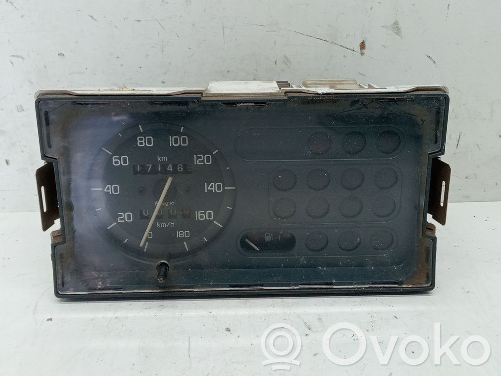 Renault Express Speedometer (instrument cluster) 