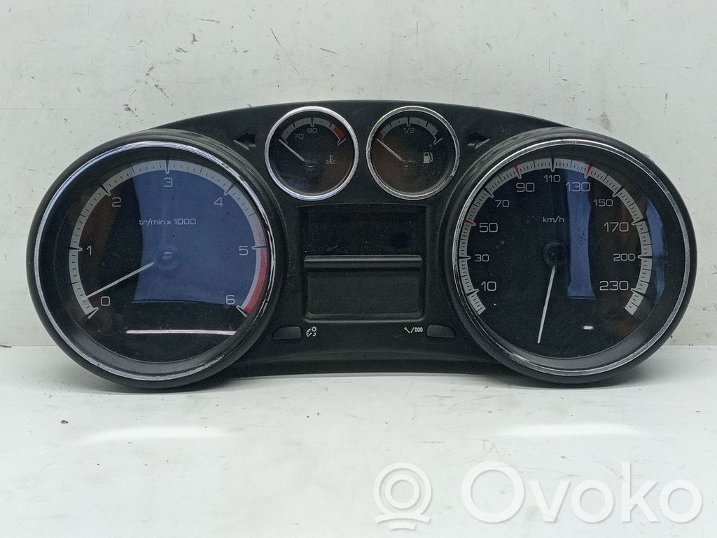 Peugeot 308 Vitezometru (grup de instrumente) 