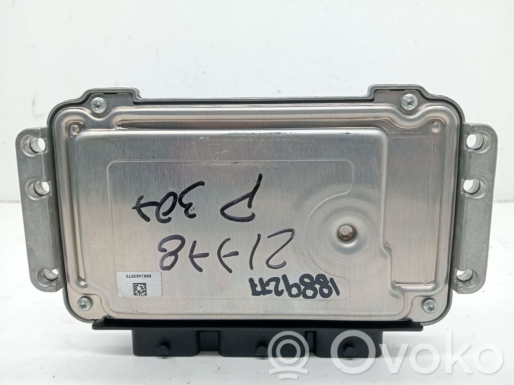 Engine control unit/module   9664255780,0261201610,1039S21281