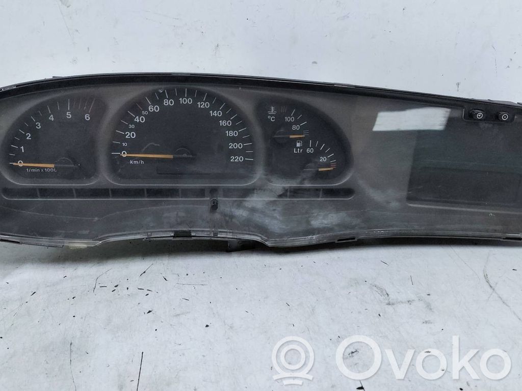 Opel Vectra B Speedometer (instrument cluster) 