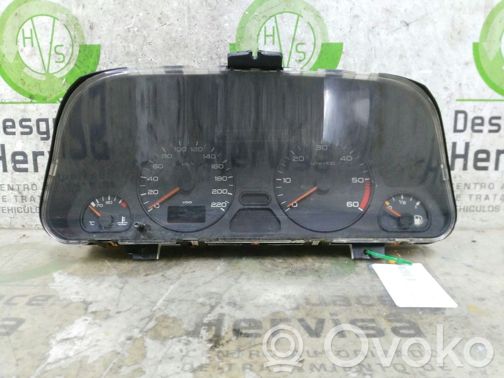 Peugeot 306 Nopeusmittari (mittaristo) 