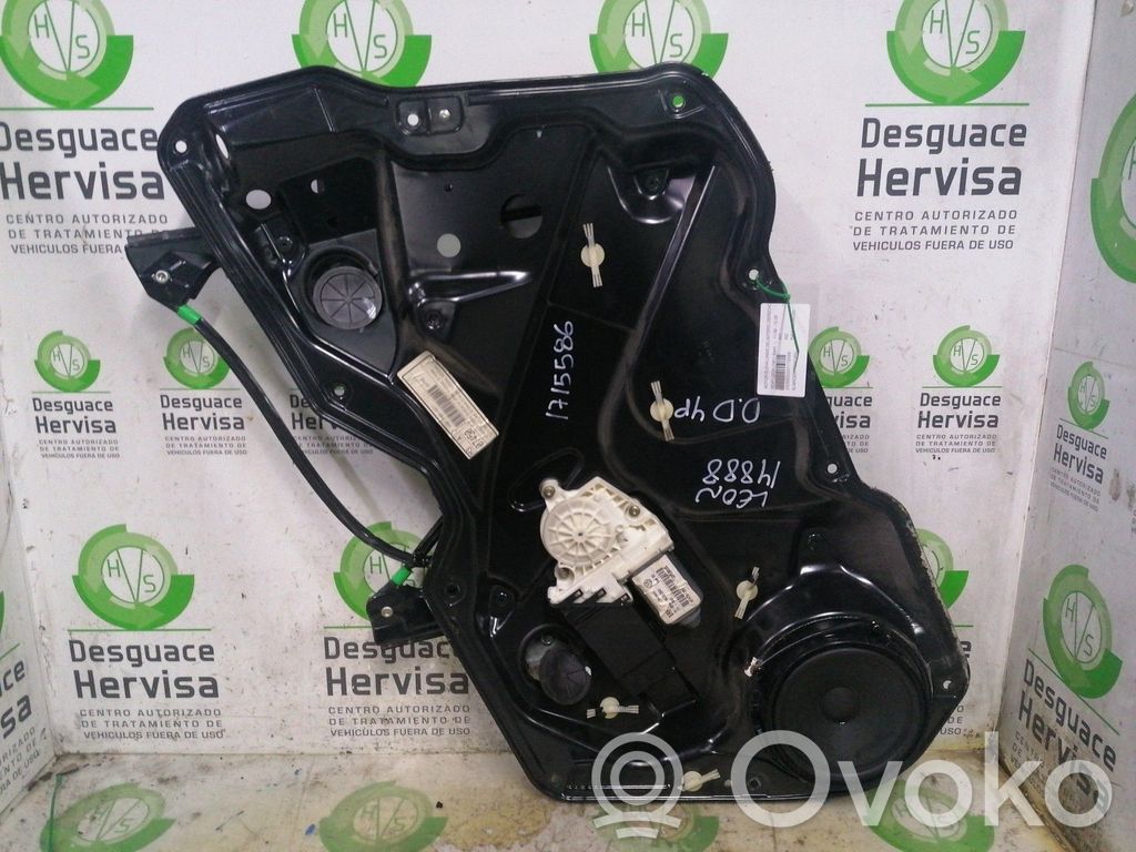 Seat Leon (1M) Moteur de lève-vitre de porte avant