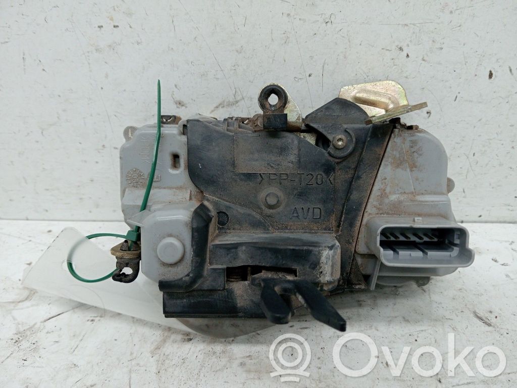 Citroen Xsara Front door lock 