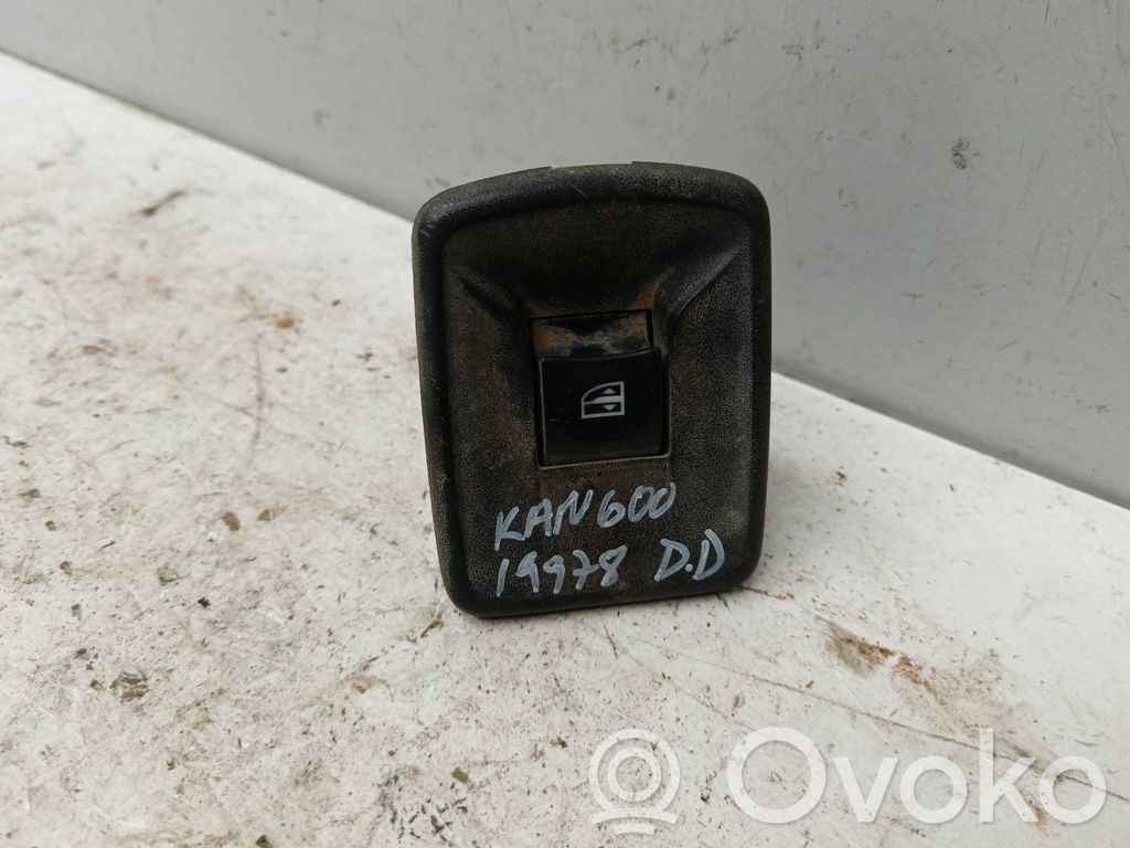 Interrupteur commade lève-vitre