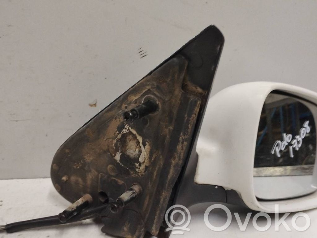 Volkswagen Polo III 6N 6N2 6NF Etuoven sähköinen sivupeili