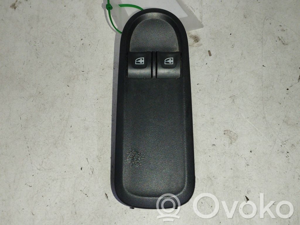 Dacia Duster Oroch Electric window control switch 