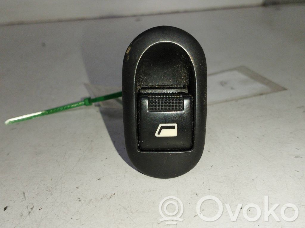 Electric window control switch   96605364XT,30054