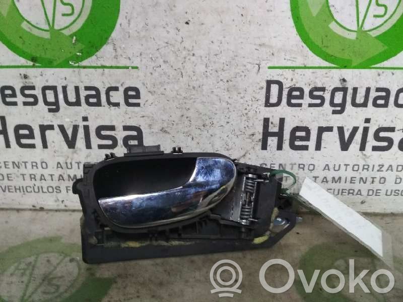 Peugeot 307 Maniglia interna per portiera anteriore 
