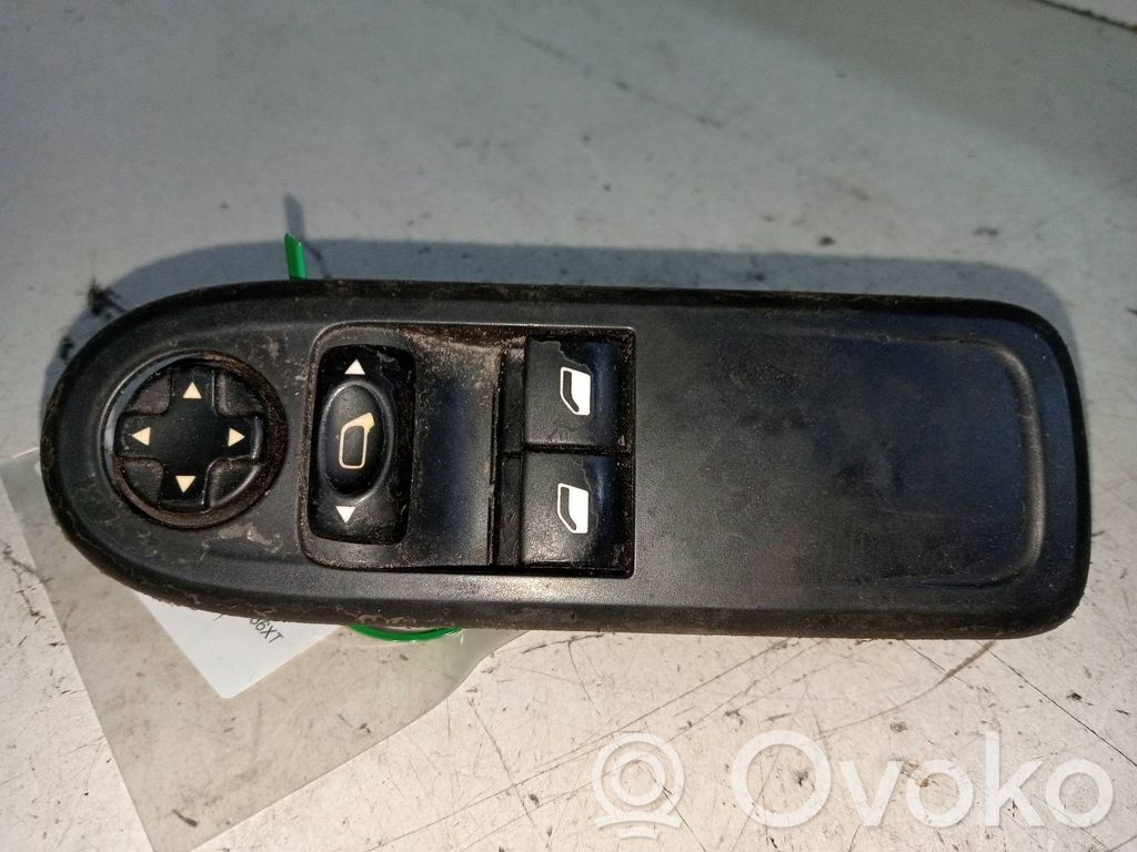 Comutator comandă geamuri electrice   96565186XT