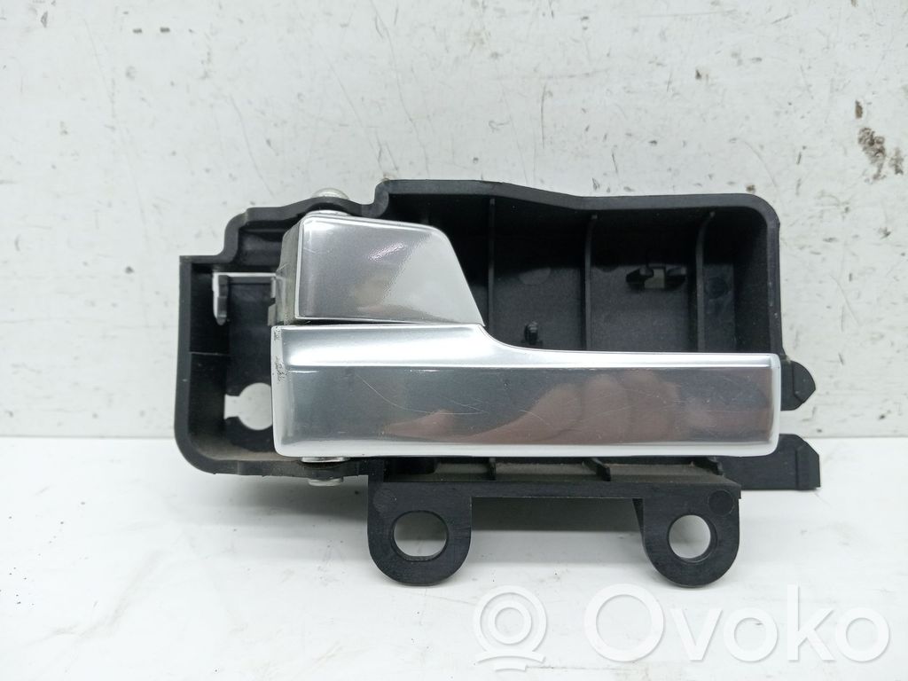 Manecilla interna puerta delantera   3M51R22601,8M51R22601