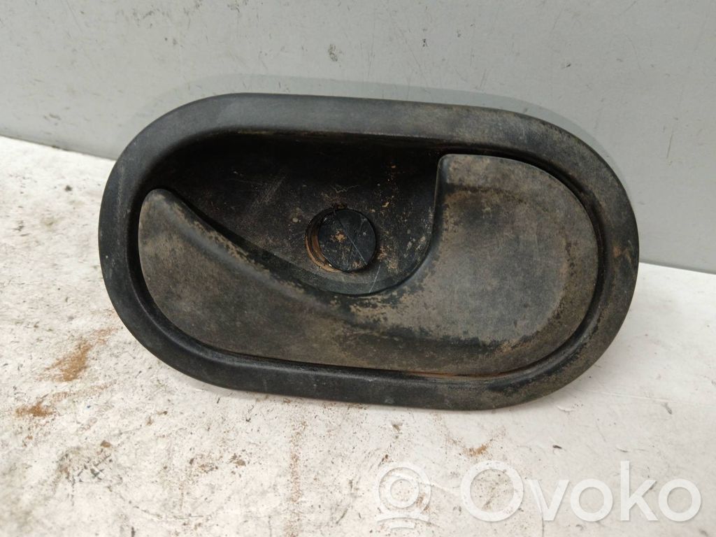 Manecilla interna puerta delantera   310580