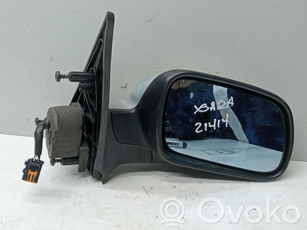Citroen Xsara Elektryczne lusterko boczne drzwi przednich 