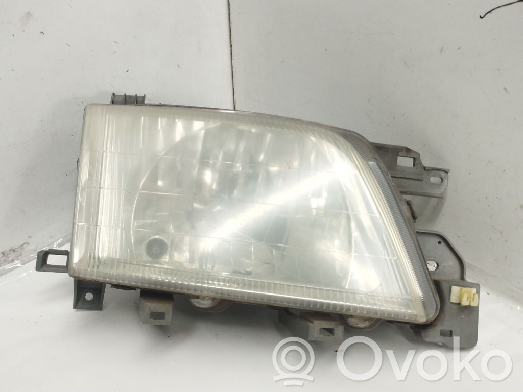 Subaru Forester SF Faro/fanale 