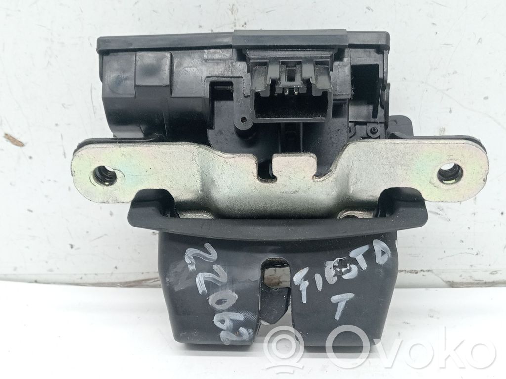 Ford Fiesta Zamek klapy tylnej bagażnika 