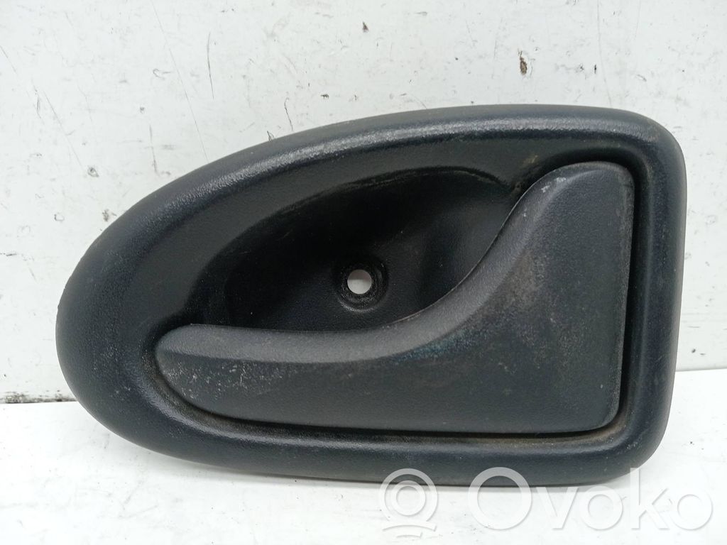Manecilla interna puerta delantera   7700830079