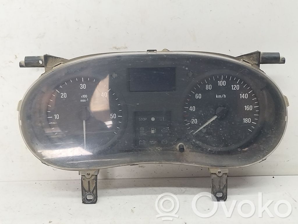 Opel Movano A Vitezometru (grup de instrumente) 
