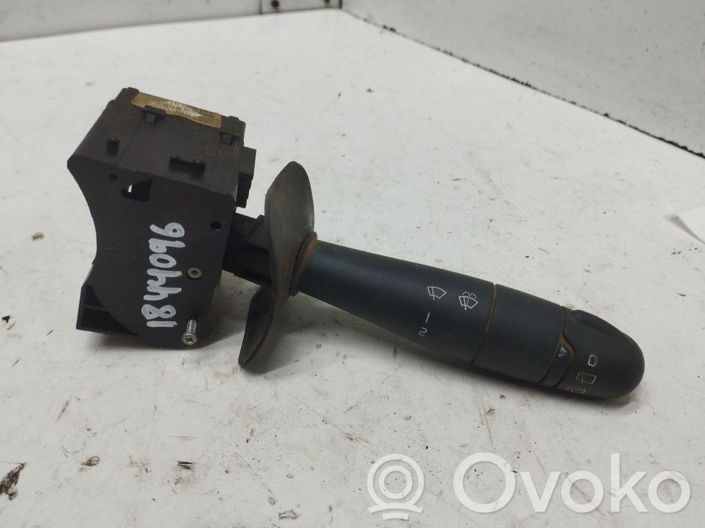 Renault Kangoo I Wiper control stalk 