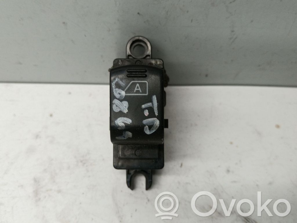 Przyciski szyb   254111BN1A
