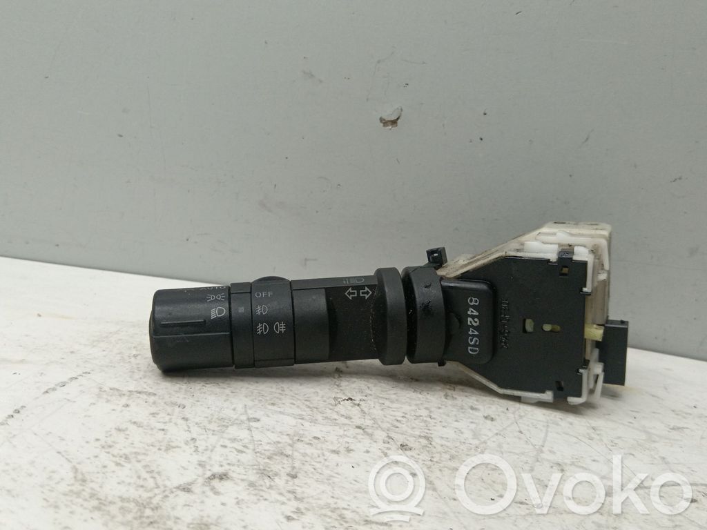 Nissan Qashqai+2 Interruptor de control del panel de luces 