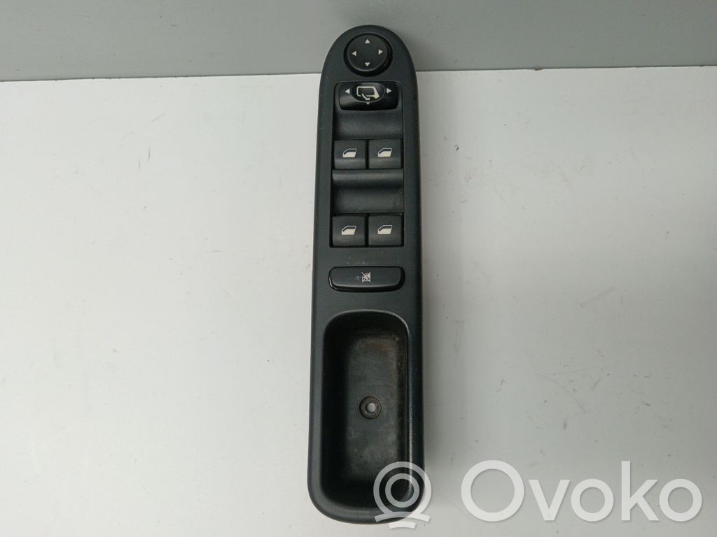Peugeot 307 Interruttore di controllo dell’alzacristalli elettrico 