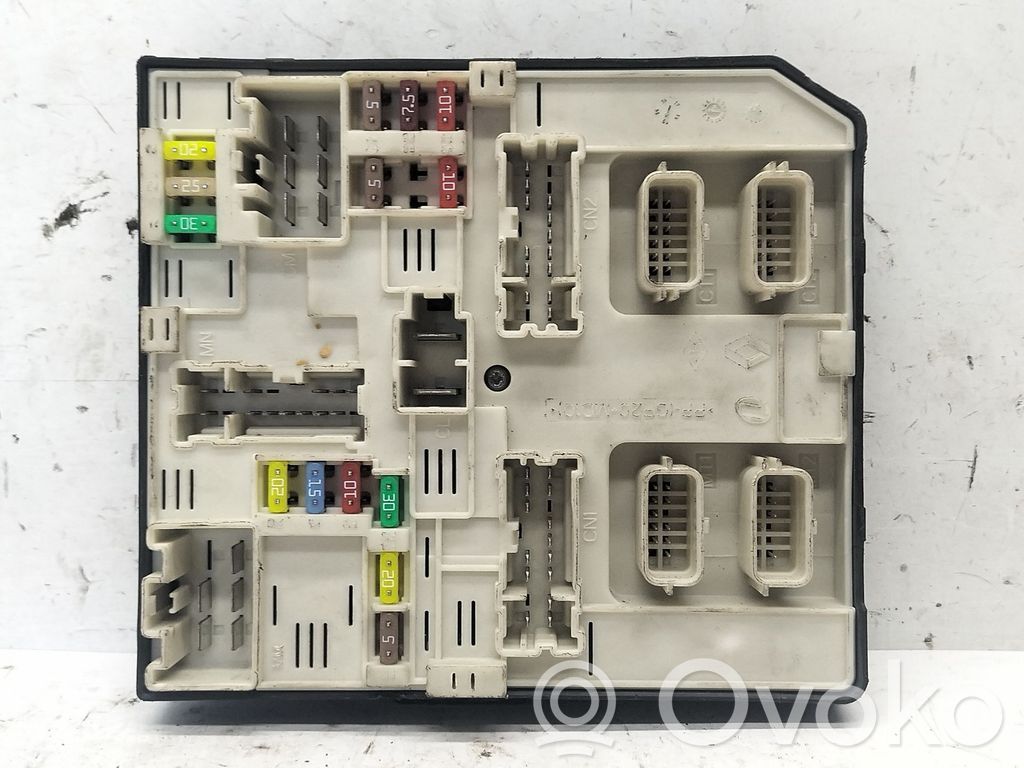 Opel Movano B Unidad de control del BSM 