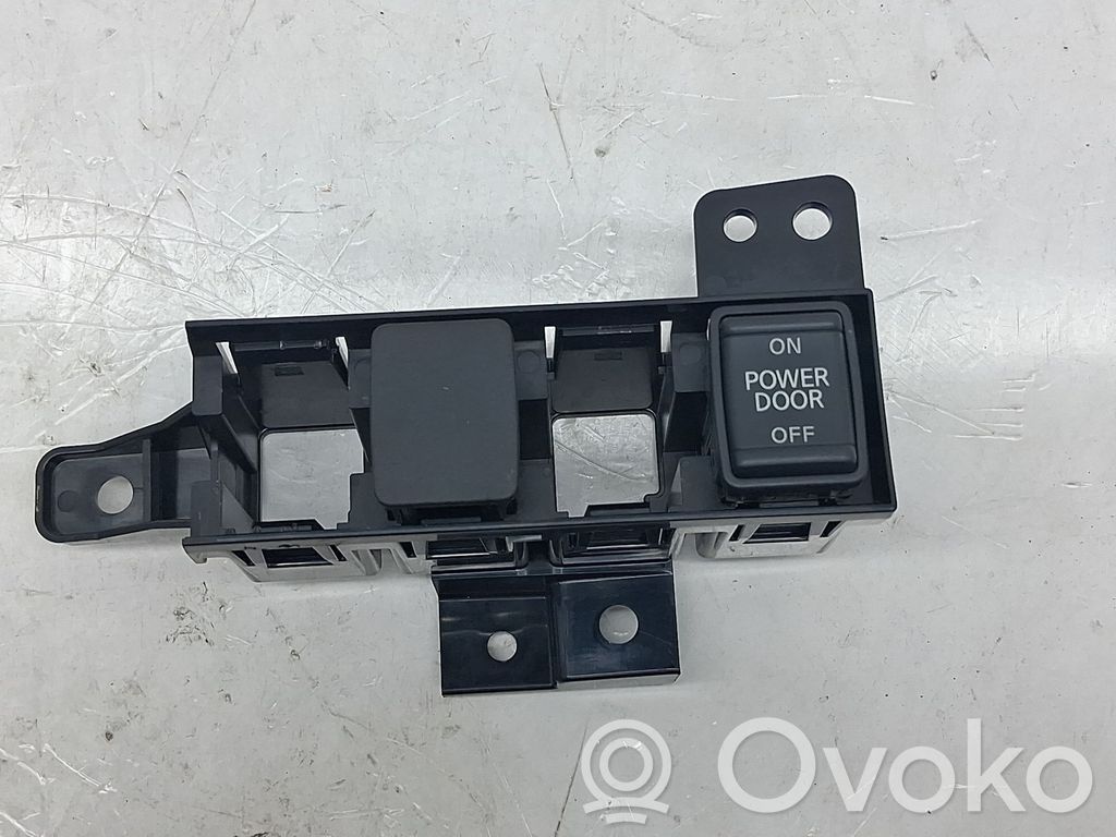 Nissan X-Trail T32 Interruptor de control multifunción 