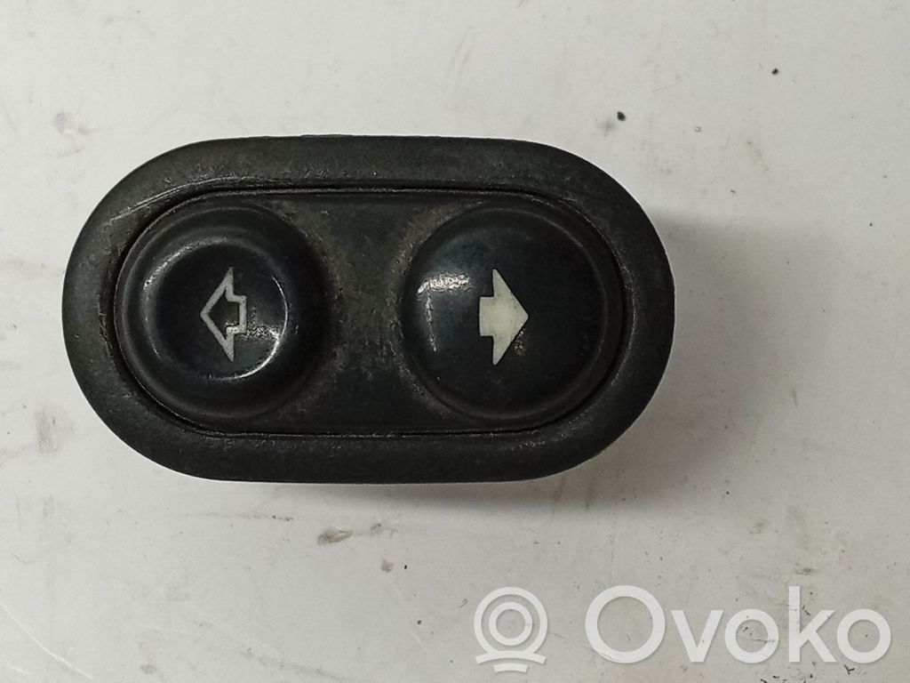 Comutator comandă geamuri electrice   85GG14529AA