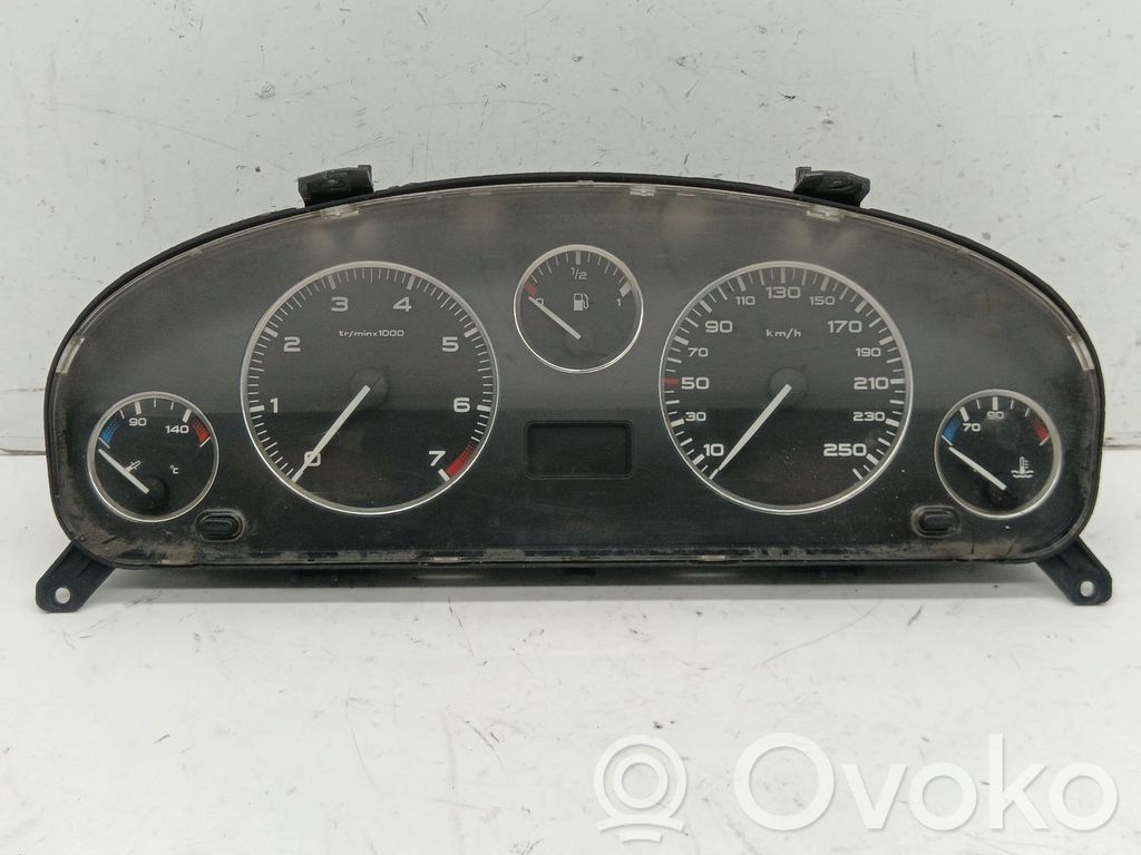 Peugeot 406 Nopeusmittari (mittaristo)