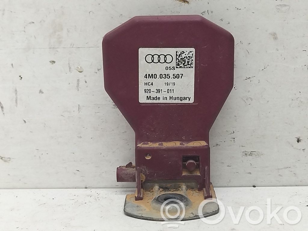 Amplificator antenă aeriană   4M0035507