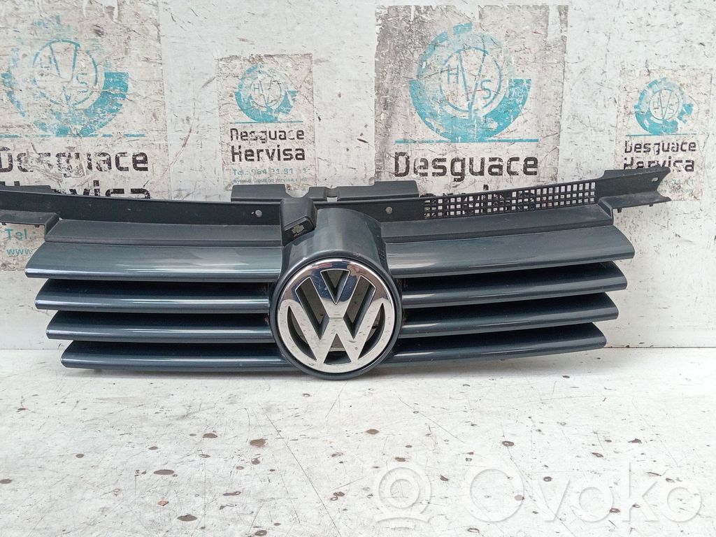 Rejilla delantera   1J5853655C