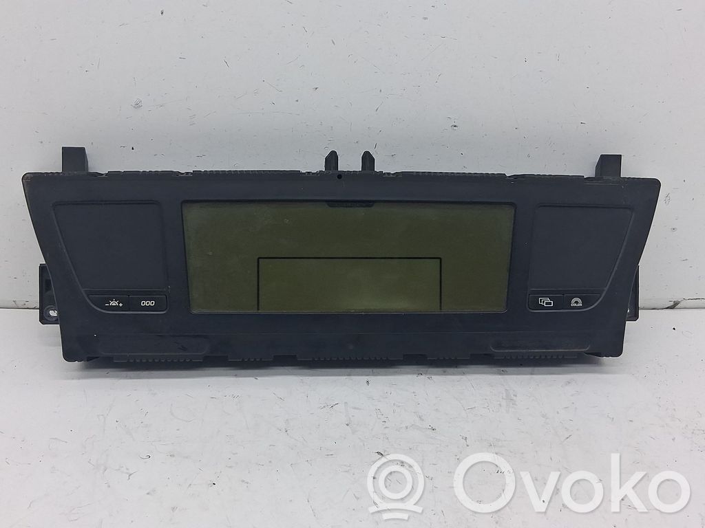 Citroen C4 Aircross Vitezometru (grup de instrumente) 