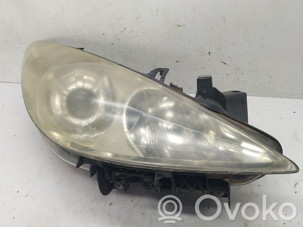 Peugeot 307 Lampa przednia 