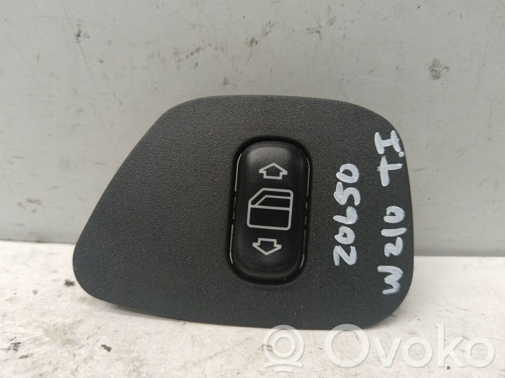 Mercedes-Benz E W210 Przyciski szyb
