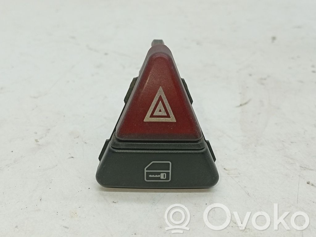 Mercedes-Benz A W168 Schalter Warnblinkanlage 