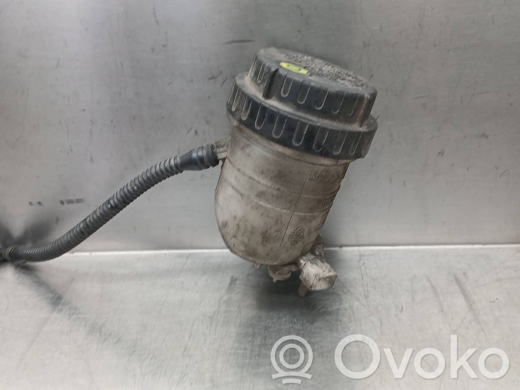 Volvo S40, V40 Główny cylinder hamulca 