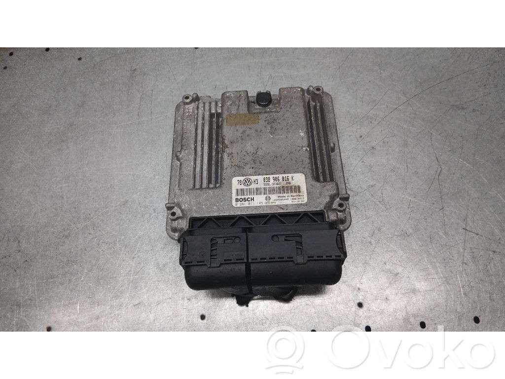 Komputer / Sterownik ECU silnika   038906016,038906016