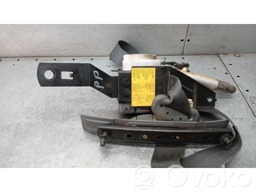 Nissan Almera Cinturón delantero 