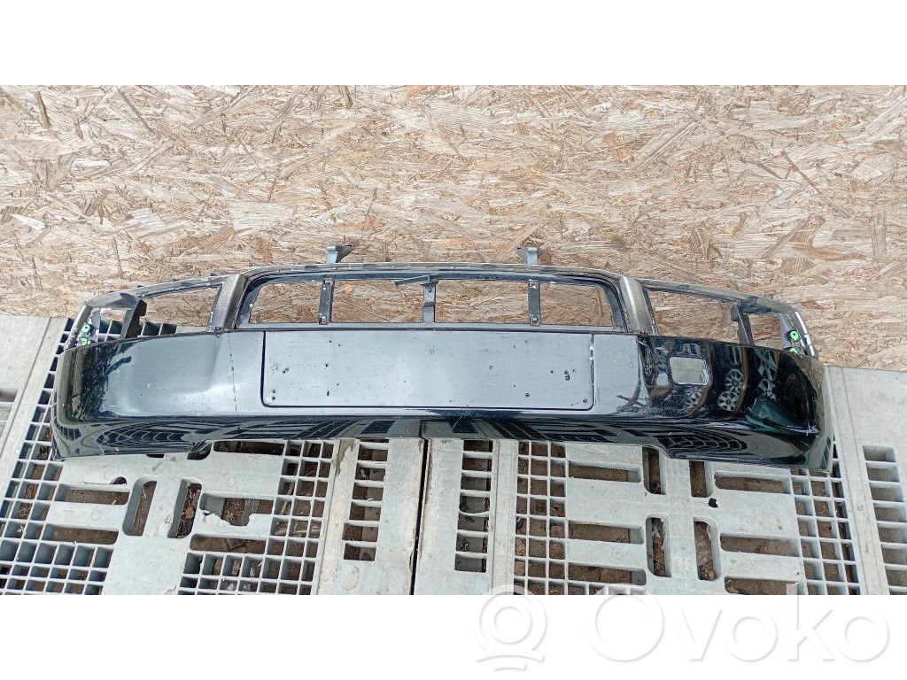 Audi A4 S4 B6 8E 8H Priekinis bamperis 
