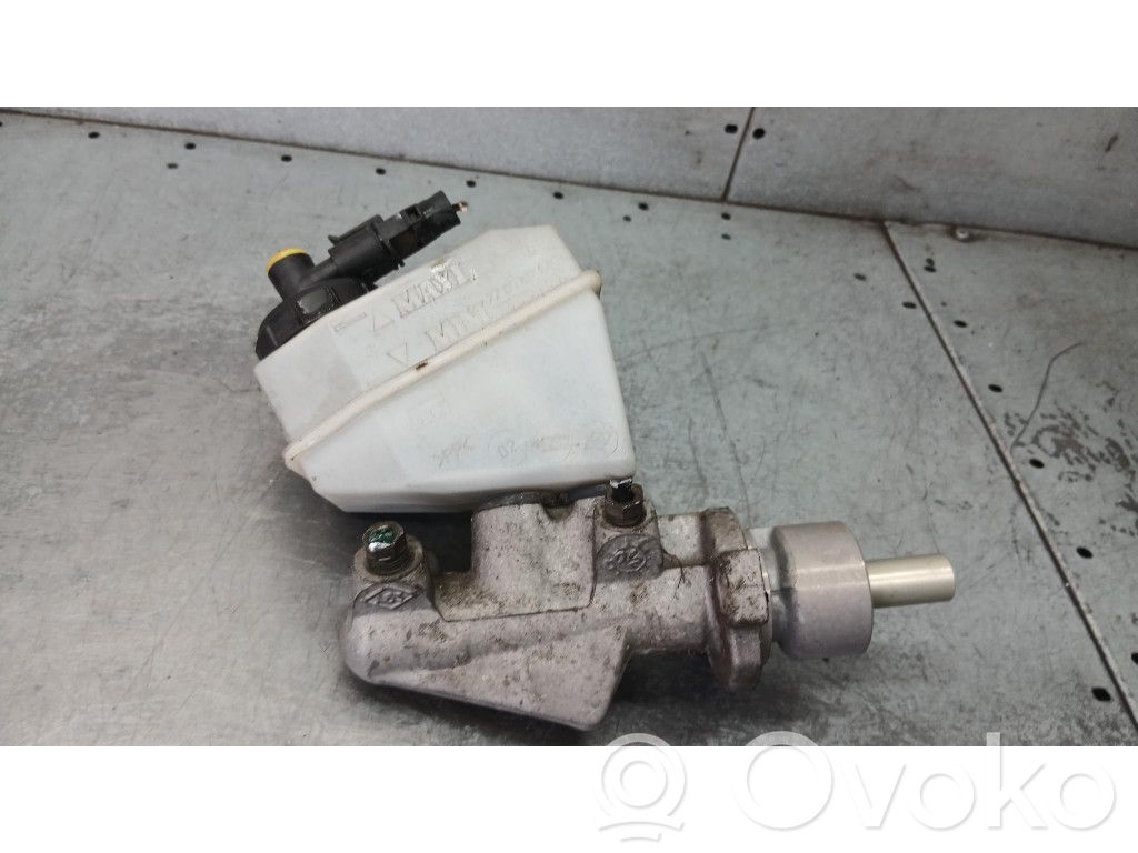 Renault Clio II Cilindro del sistema frenante 