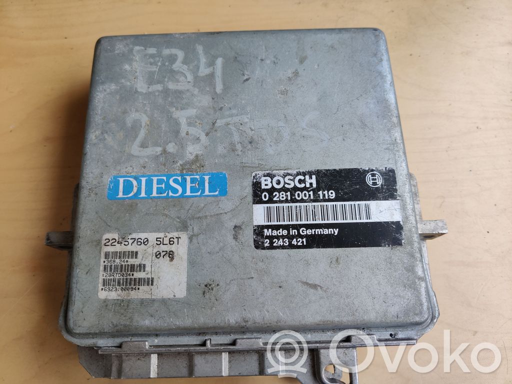 Unidad de control/módulo del motor   2243421