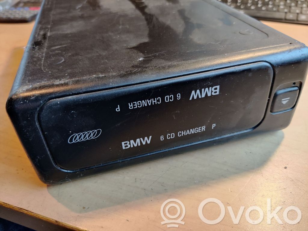 CD/DVD changer   65128361058