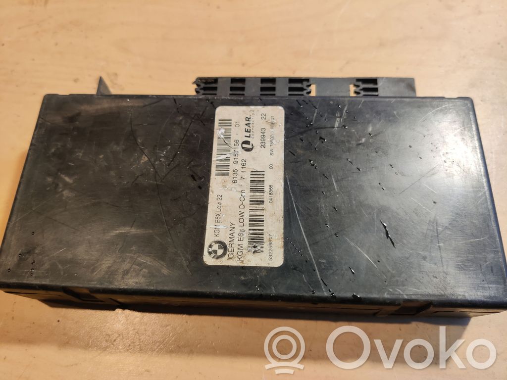 BMW 5 E60 E61 Komforta modulis 