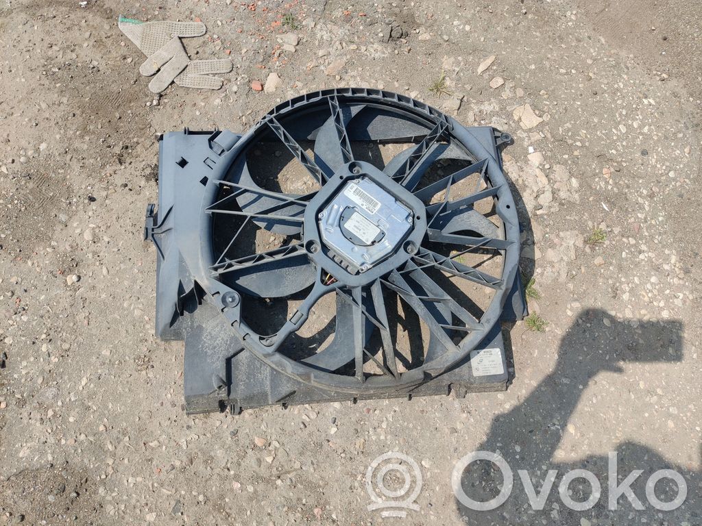 BMW X3 E83 Elektrinis radiatorių ventiliatorius 