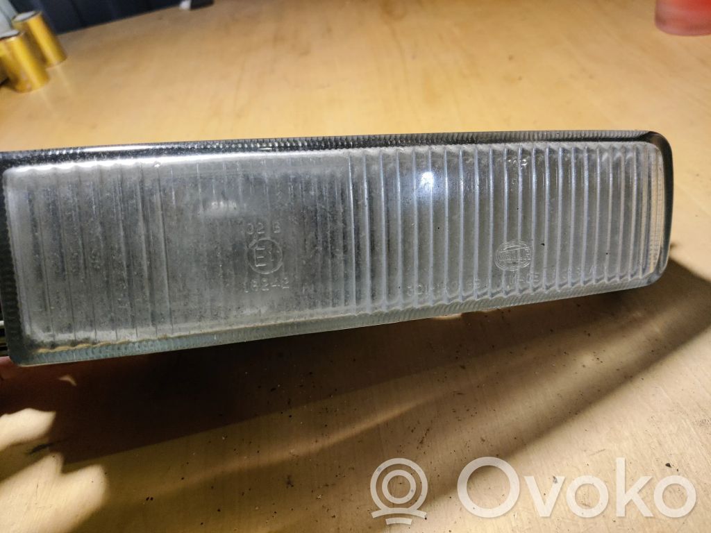 Audi 80 90 S2 B4 Etusumuvalo 