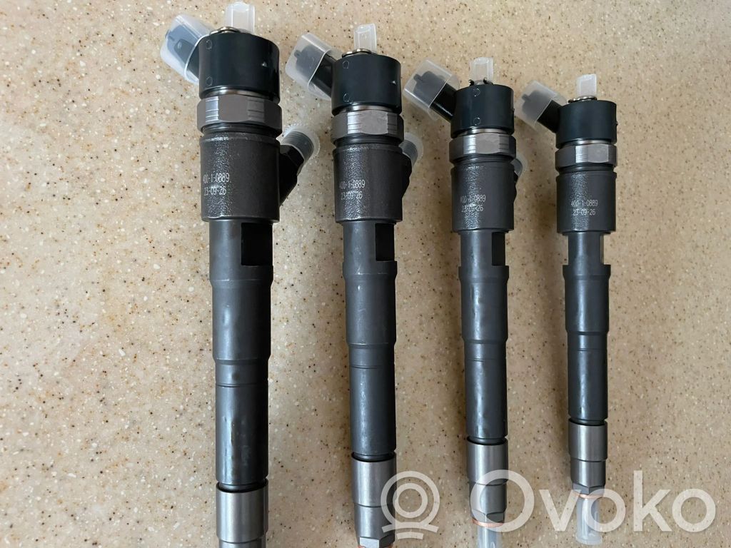 Inyector de combustible   0445110418,0445110520,1609097280,504389548,5801483286,5801594342