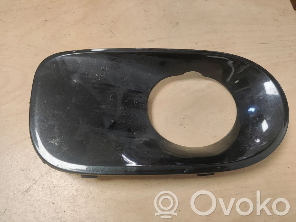Etusumuvalon ritilä   51117111764,7111764