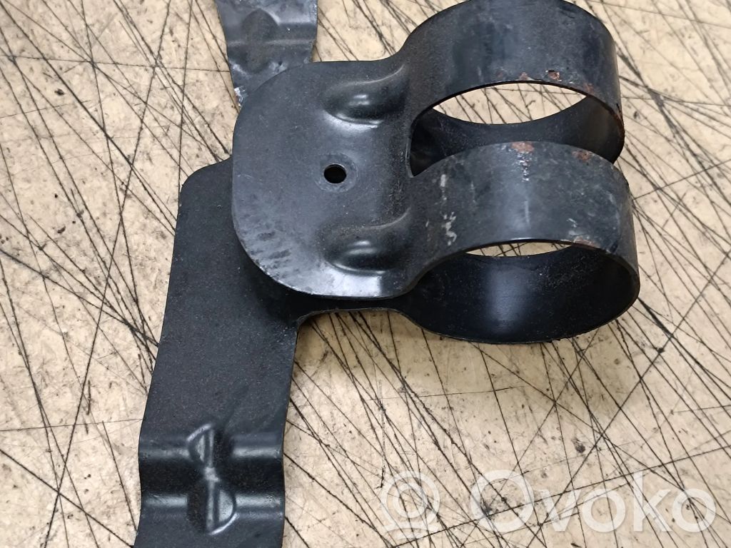 BMW X5 E53 Fuel tank mounting bracket 