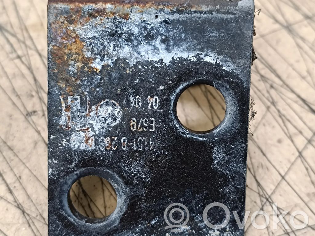 BMW X5 E53 Front door upper hinge 
