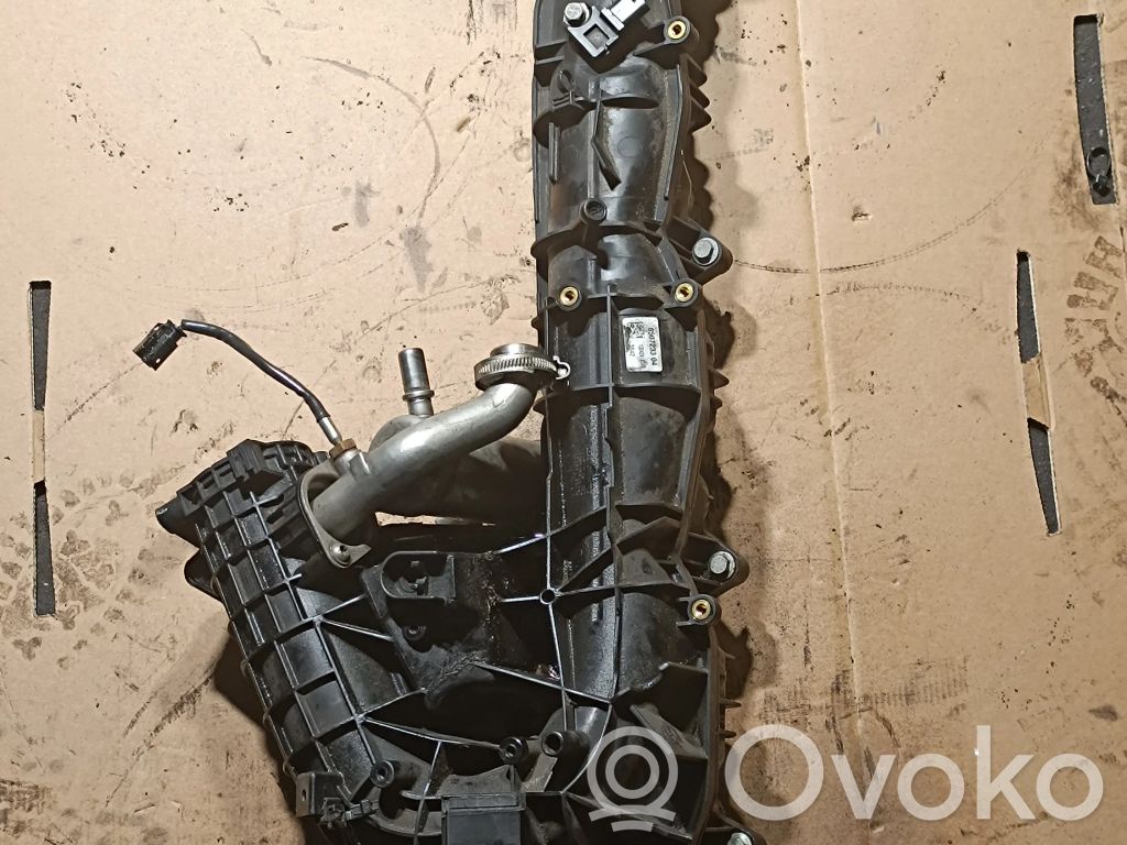 BMW X5 E70 Kolektorius įsiurbimo 
