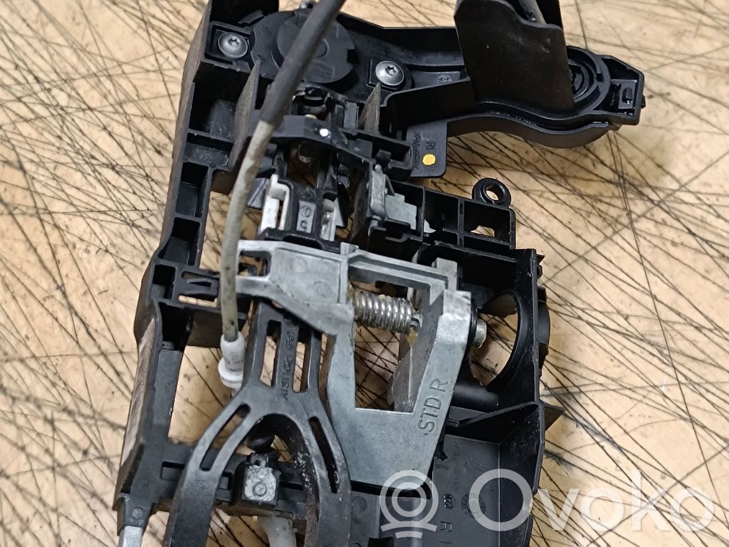 BMW 7 F01 F02 F03 F04 Klamka zewnętrzna drzwi przednich 